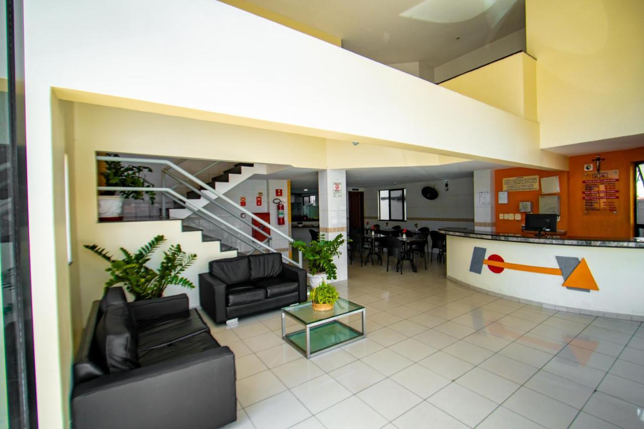 Piramide - Pituba Ii Hotel