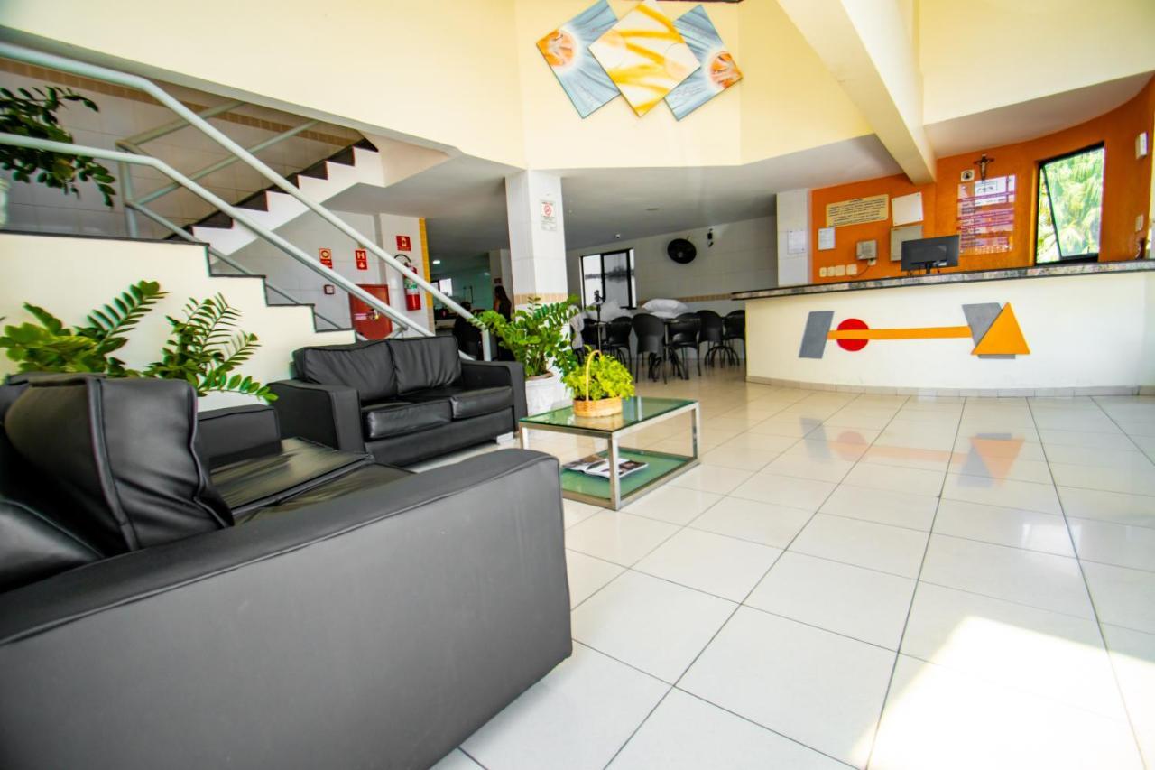 Piramide Pituba - Av Paulo Vi 3*