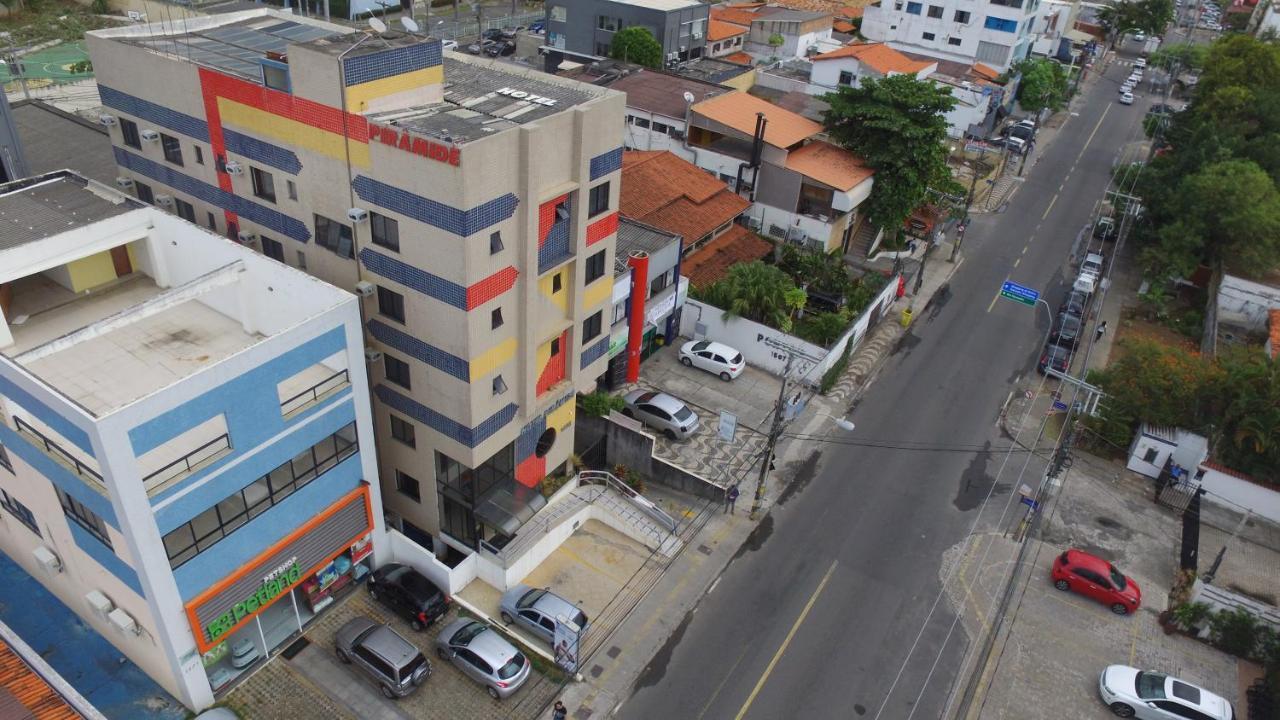 Piramide Pituba - Av Paulo Vi 3*